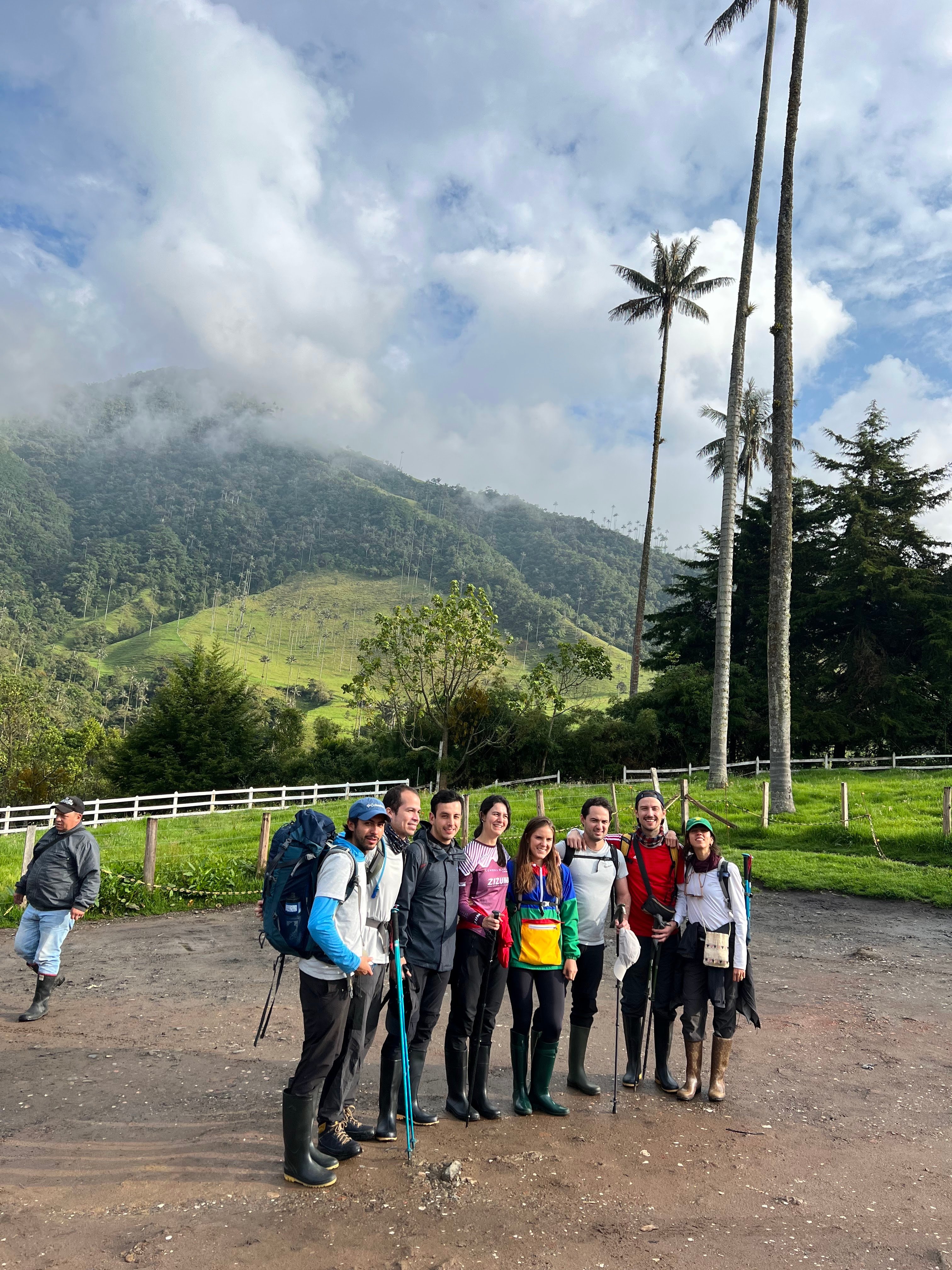 Grupo Cordillera en el Valle del Cocora